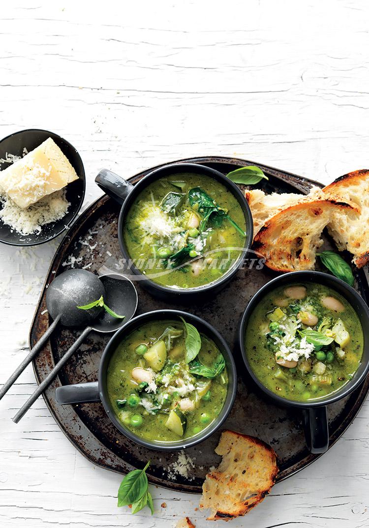 Green veggie minestrone with basil & parmesan oil