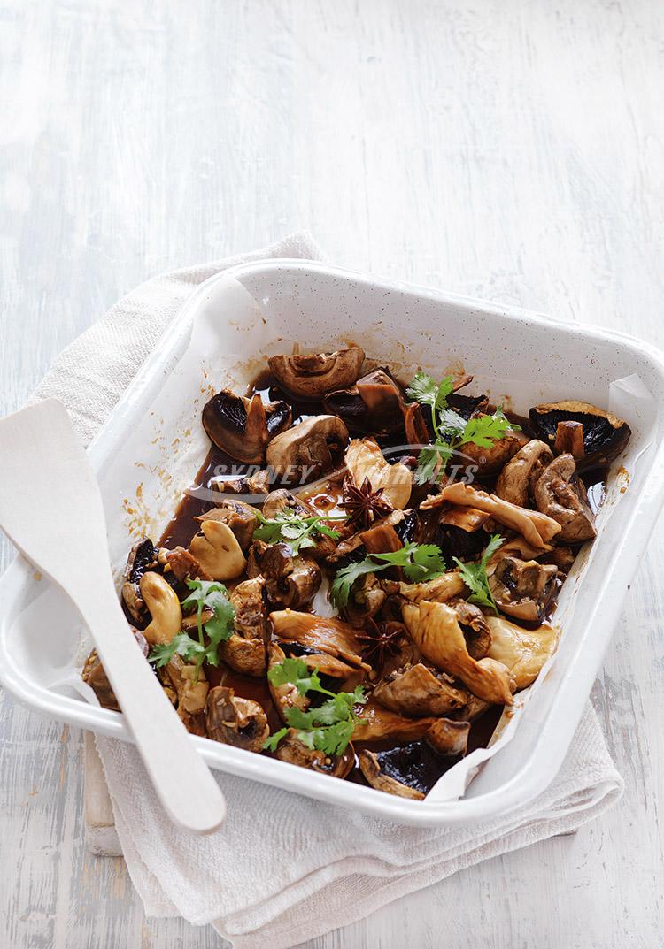 Asian-style sticky mushrooms