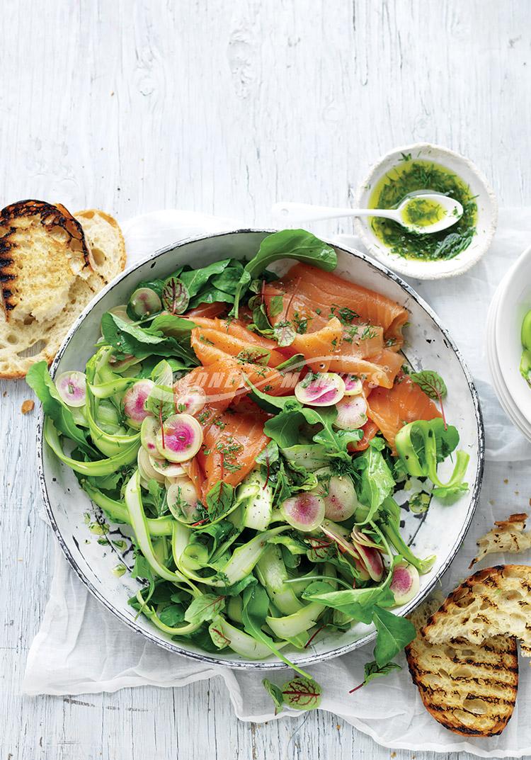 Asparagus, rocket & smoked salmon salad