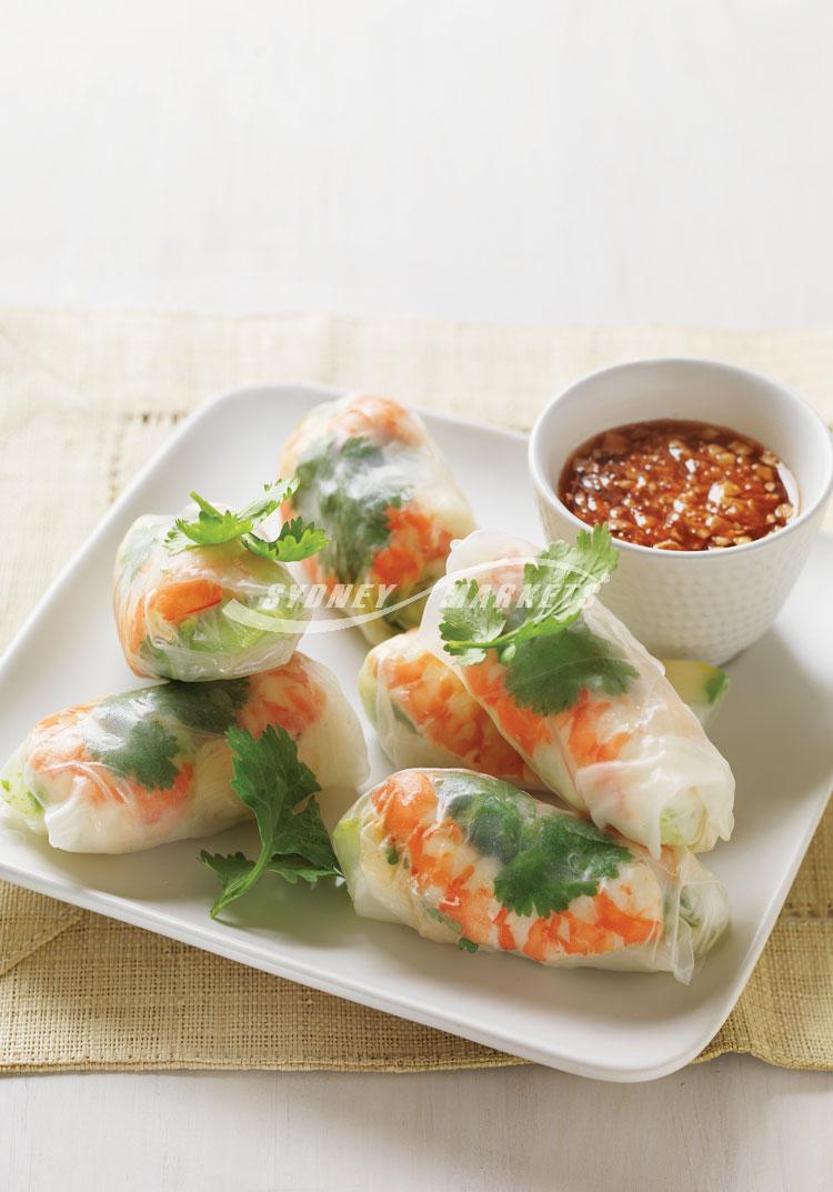 Avocado, prawn & coriander rice paper rolls