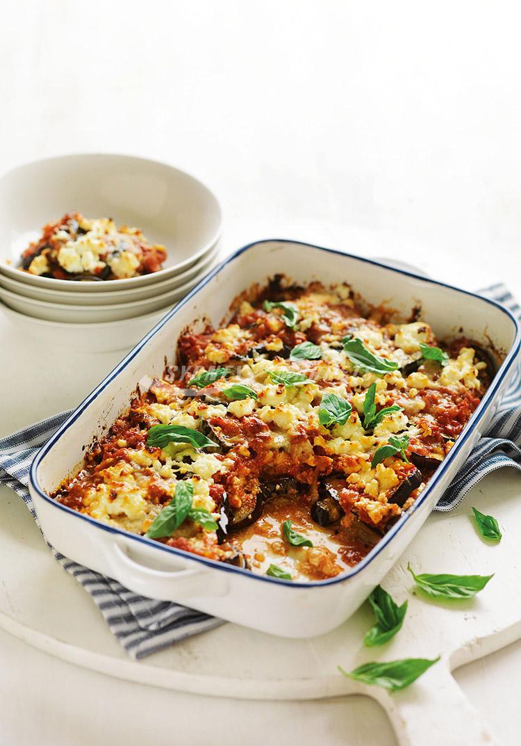 Eggplant & cheese bake