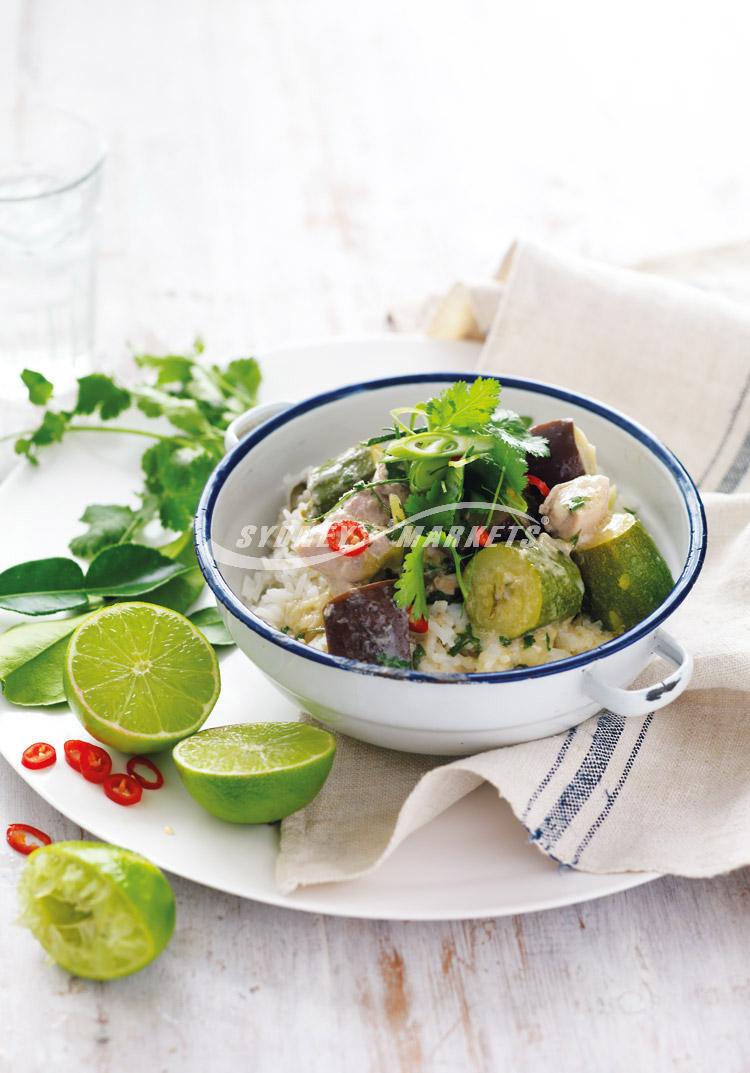 Eggplant, zucchini, lime & chicken curry