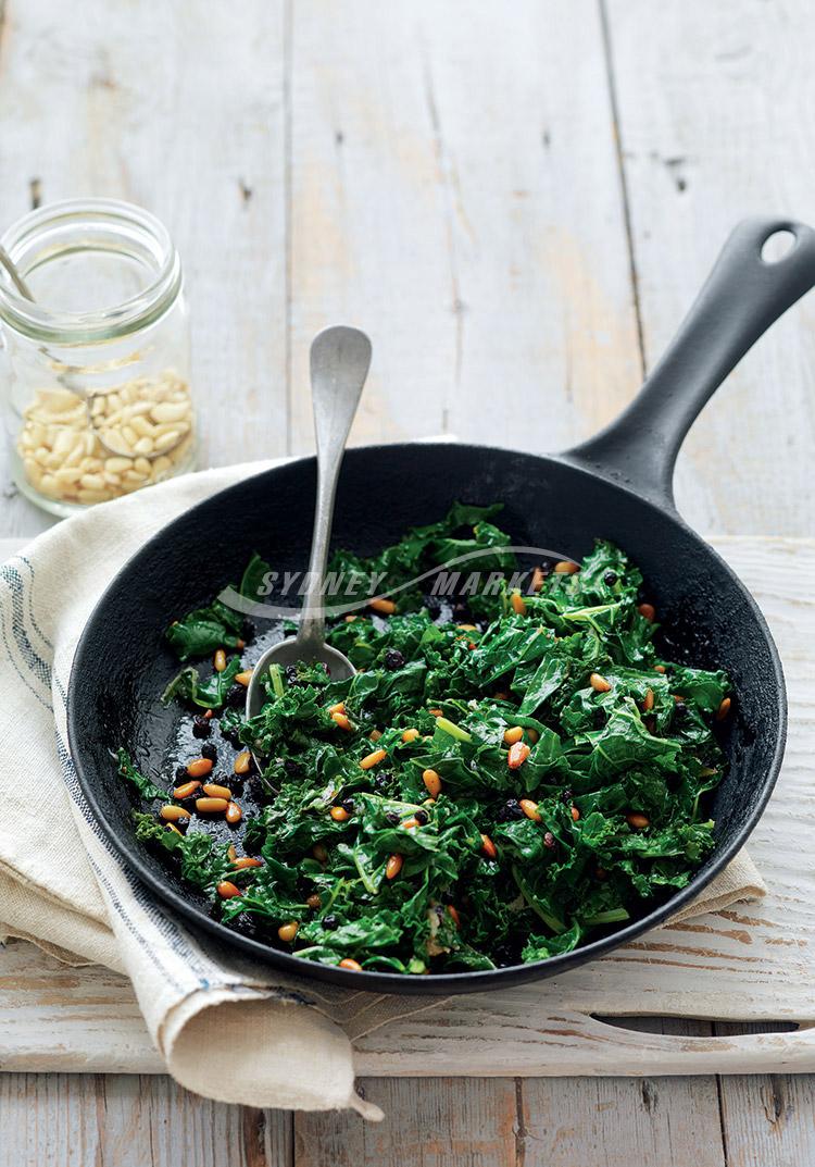 Kale with garlic, currants & pine nuts