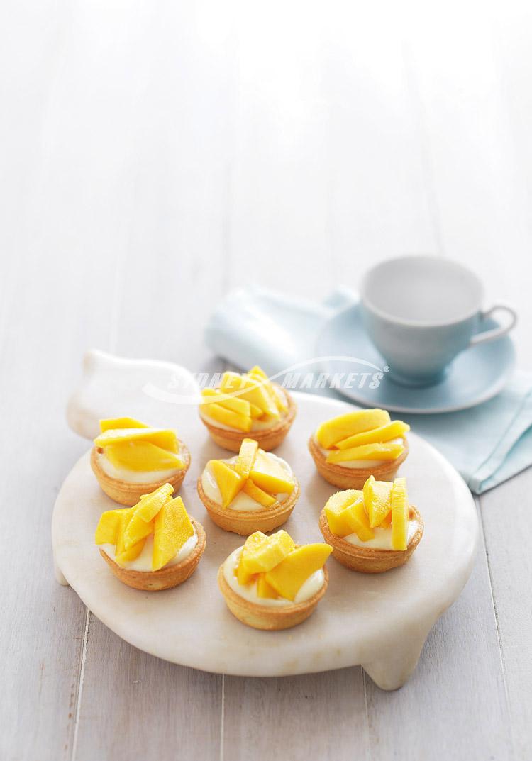 Mango & lemon curd tarts