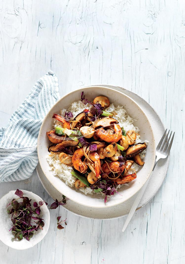 Mixed mushroom & prawn stir-fry