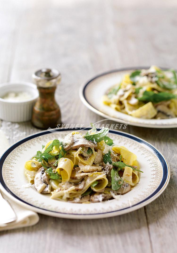 Mushroom pappardelle with rocket