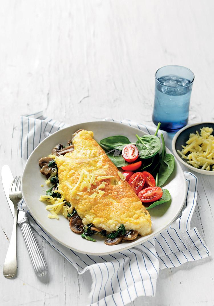 Mushroom, spinach & cheese omelette