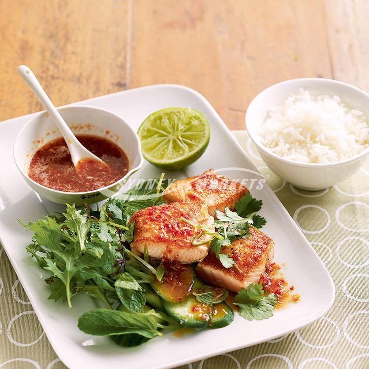 Salmon & cucumber salad with nam jim dressing