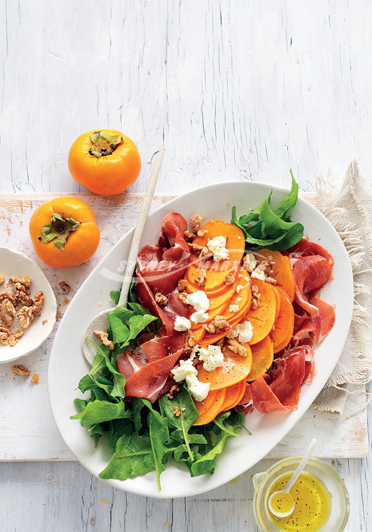 Sweet persimmon, serrano ham & rocket salad