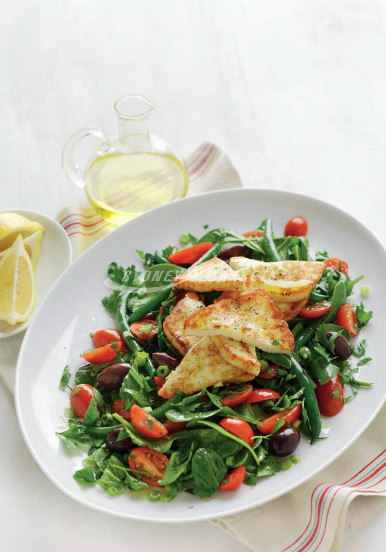 Tomato, bean & herb salad with haloumi cheese