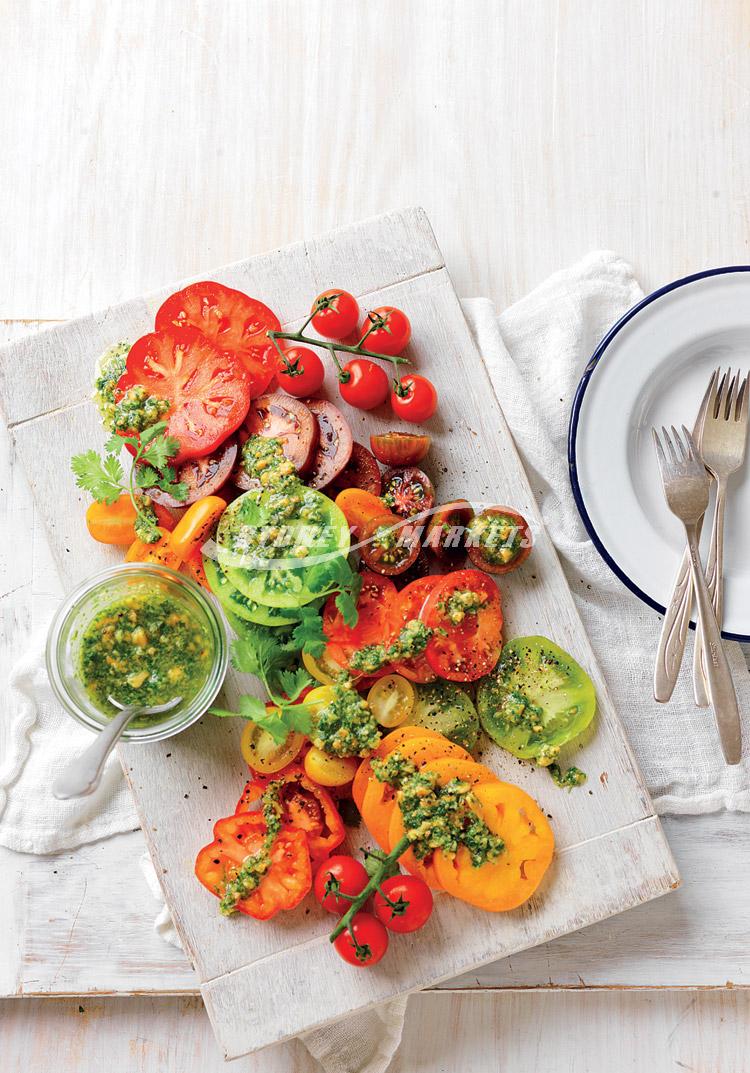 Tomatoes with coriander, green chilli, peanut & lime pesto