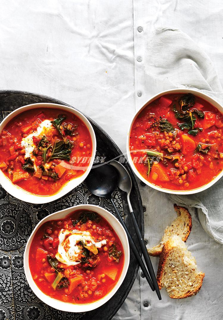 Vegan veggie & lentil soup