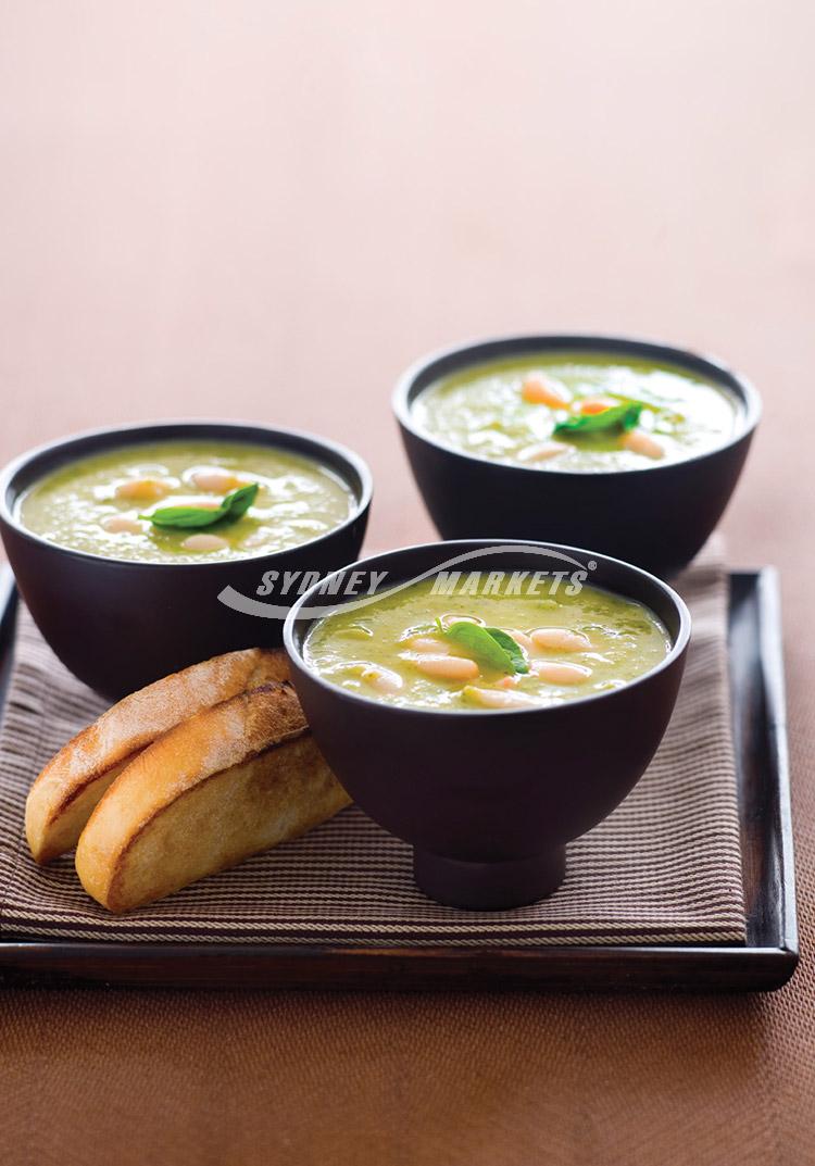 Zucchini, broccoli & cannellini bean soup