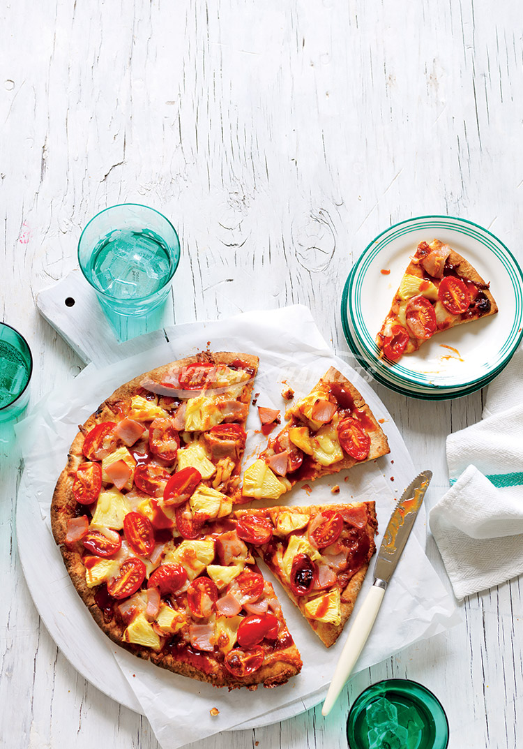 Fresh pineapple, bacon & tomato pizza - Sydney Markets